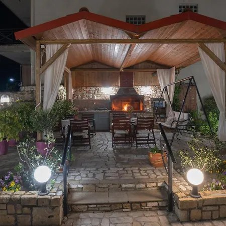 Kallinikos Hotel *