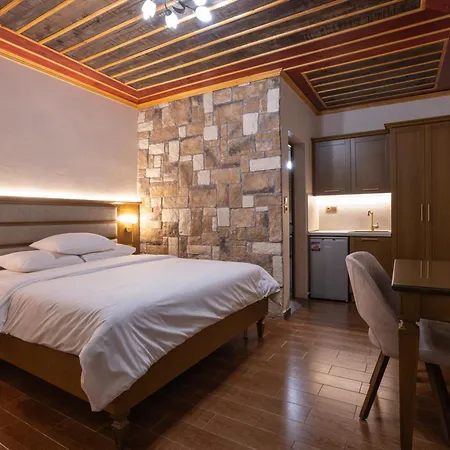 Kallinikos Hotel Káto Loutrákion