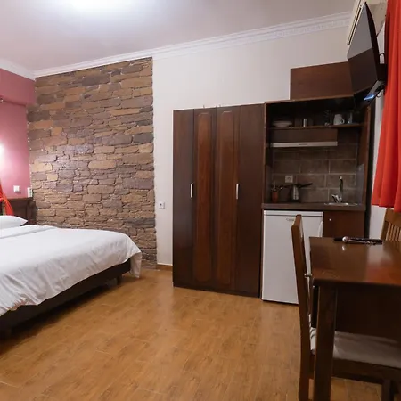 Kallinikos Hotel *