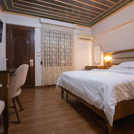Kallinikos Hotel *