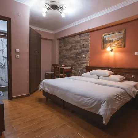 Kallinikos Hotel Káto Loutrákion